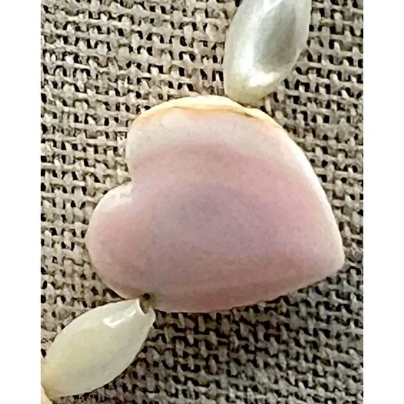Vintage Heart-Shaped Shell Necklace With Mother Of Pearl Beads - Picture 5 of 12